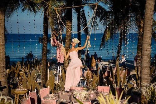 Các siêu đám cưới, hôn lễ dát vàng đã trở lại
