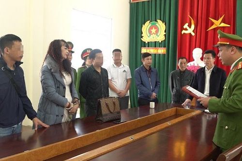 Công an Nghệ An bắt giữ kẻ mượn danh báo chí bảo kê hàng chục xe tải