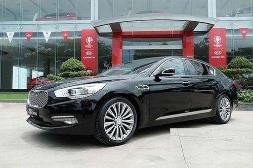 Kia Quoris 'chưa bóc tem' giảm tới 1,2 tỷ đồng sau 7 năm ế khách