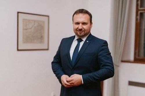 Bộ trưởng Bộ Lao động và xã hội CH Czech cân nhắc từ chức sau vụ xả súng