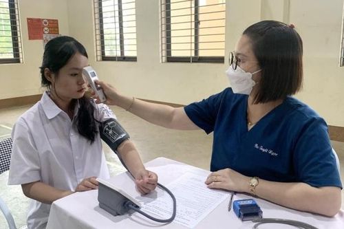 Lào Cai: 1.000 thanh niên, vị thành niên được khám sàng lọc sức khỏe trước kết hôn