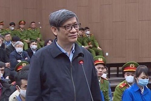 'Thầy trò' cựu Bộ trưởng Y tế Nguyễn Thanh Long bị đề nghị tổng mức án từ 28 - 30 năm tù