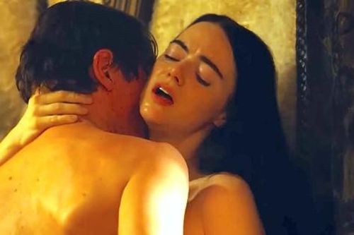 Phim về cha đẻ bom nguyên tử thắng lớn, Emma Stone tỏa sáng nhờ phim ngập cảnh nóng