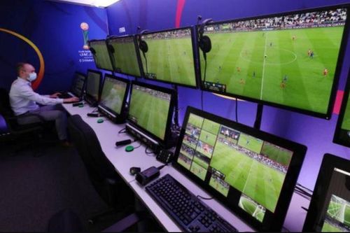 Asian Cup sử dụng công nghệ bắt việt vị bán tự động