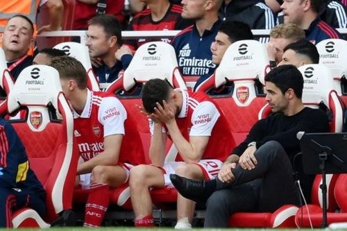 Bao giờ Arsenal mới bước qua khủng hoảng?