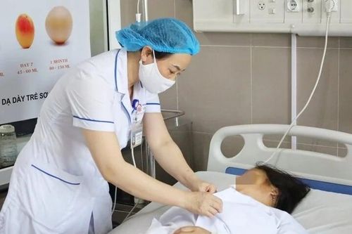 Báo động trào lưu 'sinh con thuận tự nhiên' - Bài 2: Nhập viện cấp cứu sau 5 giờ 'cố thủ' tự sinh con tại nhà
