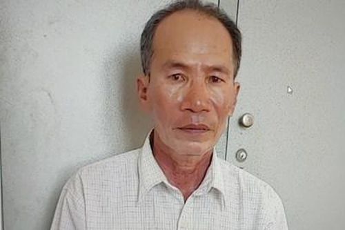 Gã xe ôm táng tận lương tâm cướp giật vé số của người mù