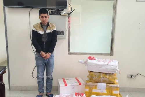 Hà Nội: Công an huyện Thường Tín bắt đối tượng mua bán gần 1 tạ pháo lậu
