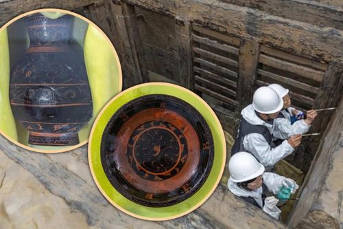 Trung Quốc tìm được ngôi mộ 2.200 năm tuổi được bảo tồn nguyên vẹn