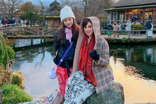 Diện mạo lớn phổng phao của con gái Hoa hậu Đàm Lưu Ly, 12 tuổi đã sở hữu chiều cao khủng