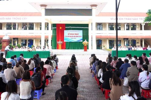 Chuyển hồ sơ 13 viên chức giáo dục sang cơ quan Công an