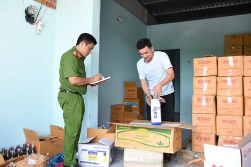 Phát hiện 2.400 sản phẩm thuốc BVTV không có hóa đơn chứng từ