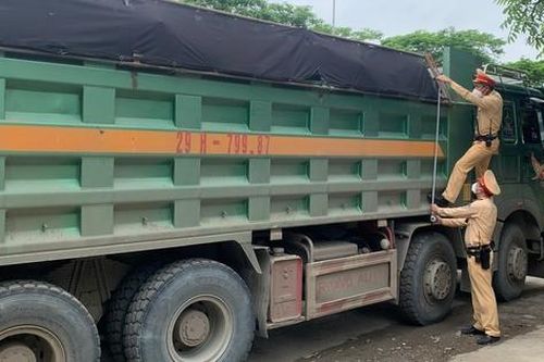 Điều kiện 'cần và đủ' để xe quá khổ, quá tải vẫn được lưu thông trên đường