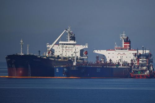 Vì sao 'hạm đội bóng tối' của Iran không đạt được hiệu quả như Nga?
