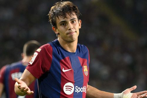 Felix tự hủy hoại sự nghiệp ở Barca