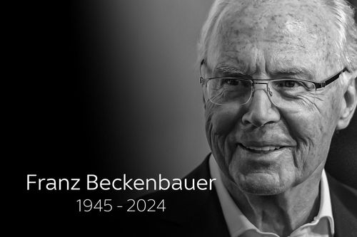 Sự nghiệp đỉnh cao của huyền thoại bóng đá Franz Beckenbauer qua những tấm hình