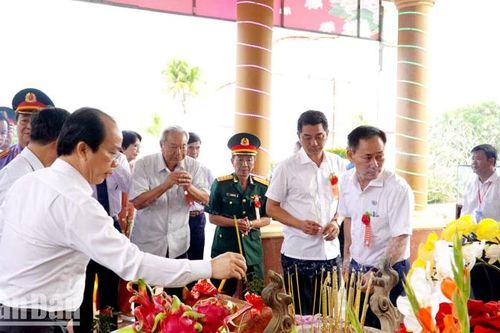 Tưởng niệm 62 năm ngày hy sinh nữ Anh hùng Phan Thị Ràng
