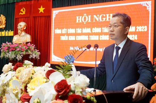 Huy động sức mạnh của hệ thống chính trị và nhân dân vào công tác bảo đảm An ninh trật tự