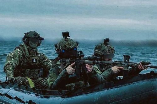 Lính Ukraine vượt sông Dnieper 'tiến thoái lưỡng nan' ở đầu cầu Krynki