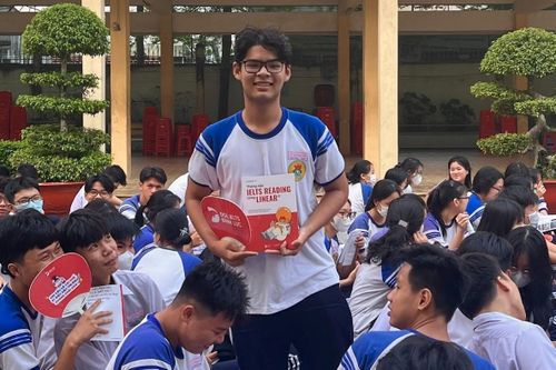 Phương pháp học tiếng Anh tư duy 'khuấy động' sân trường THPT Lý Thường Kiệt
