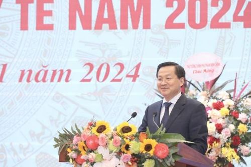 Nghiên cứu điều chỉnh mức đóng bảo hiểm y tế phù hợp với lộ trình điều chỉnh giá dịch vụ y tế