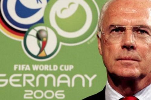 'Hoàng đế' Beckenbauer: Tài năng và những bão giông cuộc đời