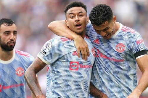 Thất nghiệp đã lâu, Lingard tiến cử chính mình cho Barca