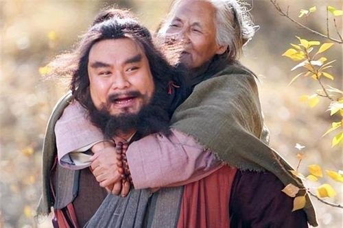 Trong Thủy Hử, tại sao Tống Giang lại cười khi nghe tin mẹ Lý Quỳ bị hổ ăn thịt?