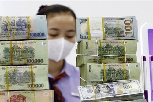 Dự báo lãi suất tiếp tục đi ngang