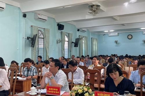 Hội nghị Ban Chấp hành Đảng bộ Khối các Cơ quan và Doanh nghiệp tỉnh Gia Lai lần thứ 16