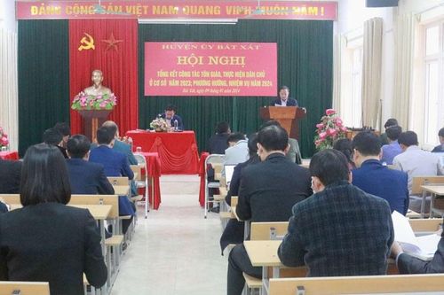 Bát Xát: Triển khai nhiệm vụ công tác tôn giáo, thực hiện dân chủ ở cơ sở năm 2024