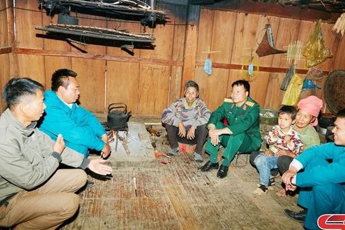 Xây dựng thế trận lòng dân vững chắc
