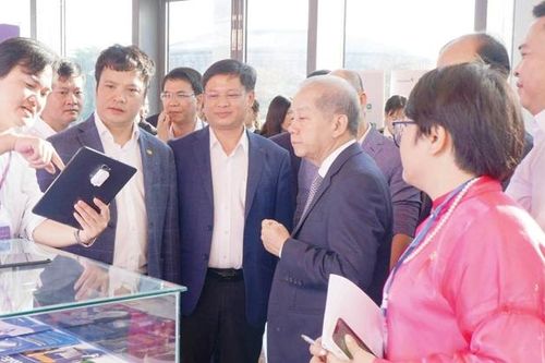Chuyển đổi số tạo đột phá phát triển kinh tế - xã hội, thúc đẩy liên kết vùng