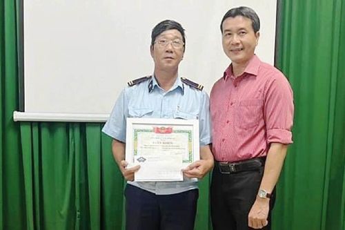 Chuyện bắt trộm tại chợ Đông Ba
