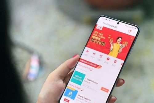 Thị trường mua sắm trực tuyến 'nhộn nhịp' trước Tết Giáp Thìn