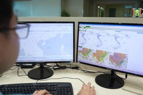 Chuyện nghề 'đo gió, đếm mây'