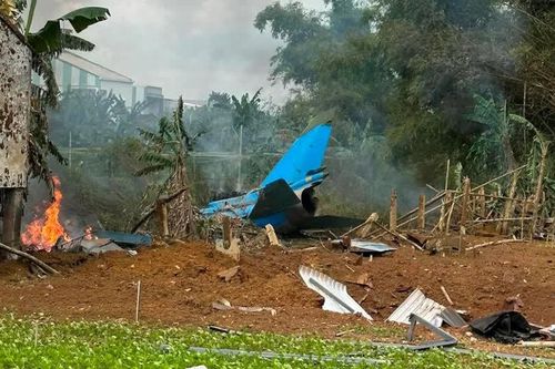 Quảng Nam: Máy bay quân sự rơi khi đang bay huấn luyện, phi công thoát hiểm an toàn
