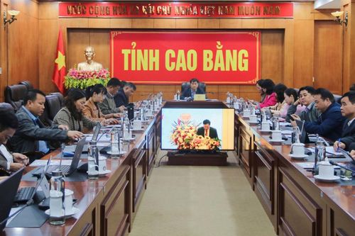 Hội nghị trực tuyến triển khai công tác y tế năm 2024