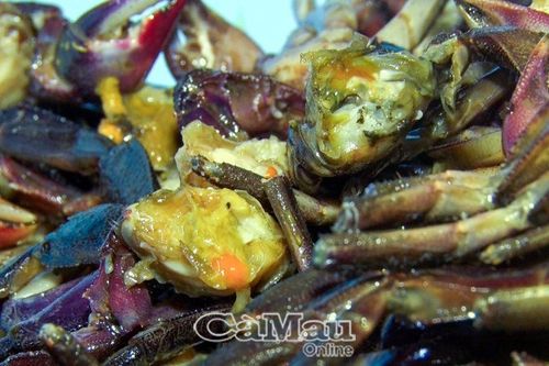 Ba khía xuất ngoại
