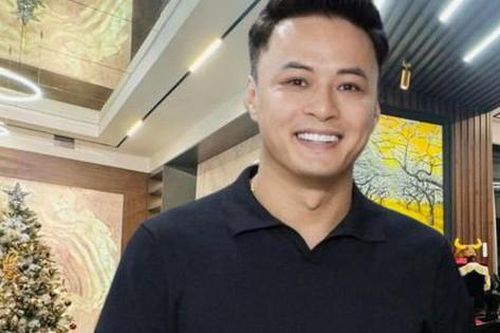 Cùng gặp scandal như Hồ Hoài Anh, Hồng Đăng có kết thúc viên mãn hơn, liên tục 'khoe' thêm không gian sống