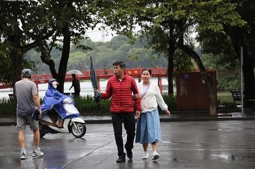 Dự báo thời tiết đêm nay và ngày mai 10/1: Không khí lạnh tràn về miền Bắc nhiệt độ giảm sâu, mưa rét