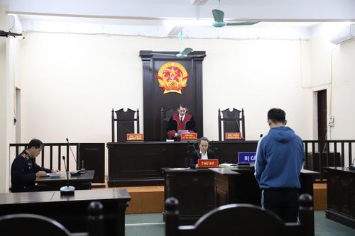 Lĩnh án tù vìgiao dịch trái phép hơn 6 kg pháo