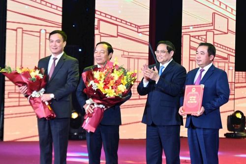Thủ tướng trao Quyết định phê duyệt Quy hoạch tỉnh Hải Dương tầm nhìn đến năm 2050