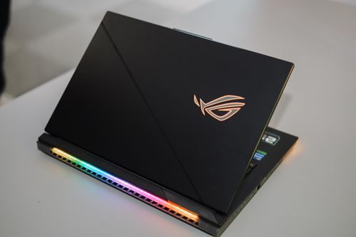 Chi tiết laptop chơi game đắt nhất thị trường