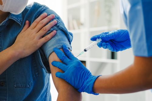 Không chỉ Covid-19, Mỹ hứng làn sóng bệnh hô hấp tăng dữ dội
