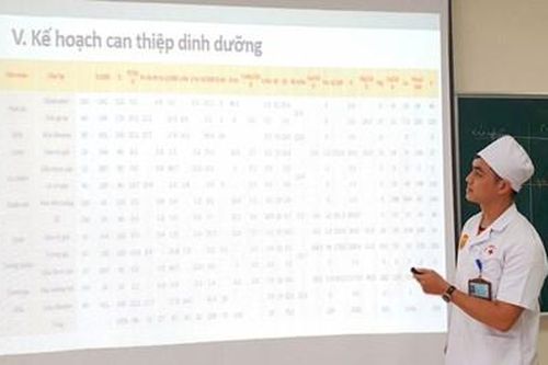Hành trình trở thành bác sĩ quân y