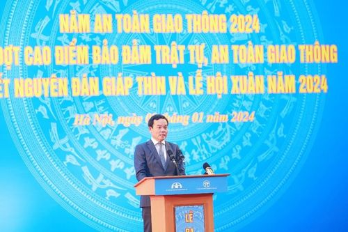 Thượng tôn pháp luật để xây dựng văn hóa giao thông an toàn