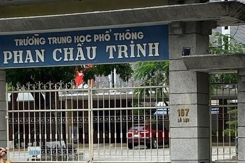 Người đàn ông quăng 'vật thể lạ' vào trường học rồi bỏ chạy, phong tỏa hiện trường