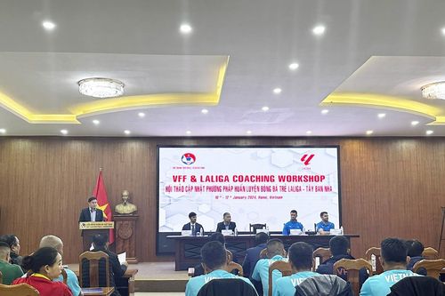 HLV Việt Nam được học phương pháp huấn luyện bóng đá trẻ LaLiga