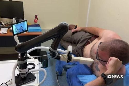 Australia thử nghiệm robot siêu âm tim từ xa đầu tiên trên thế giới